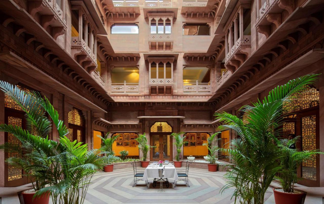 Radisson Jodhpur Hotel Jodhpur  Buitenkant foto